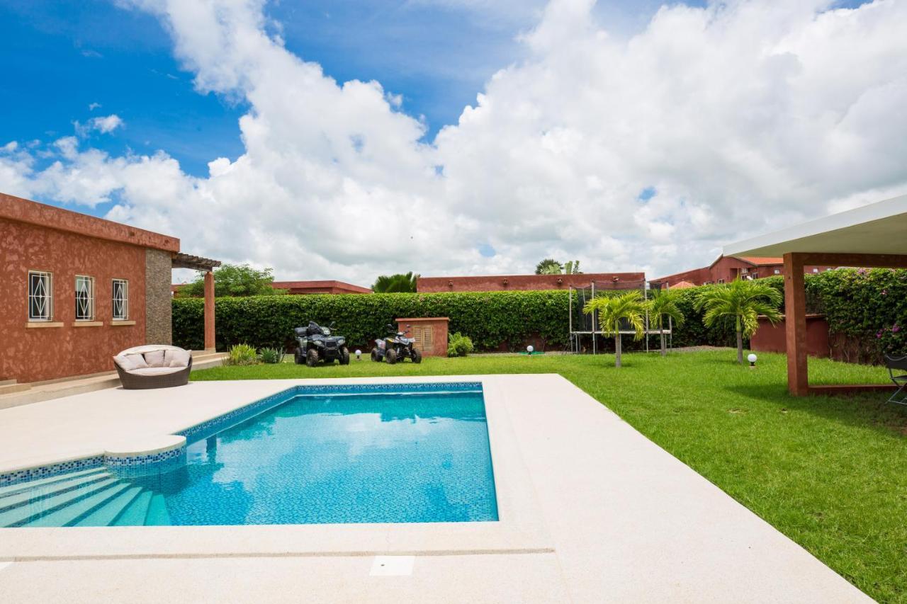 Maison K.E.N.Z.A M'Bour Ngoại thất bức ảnh